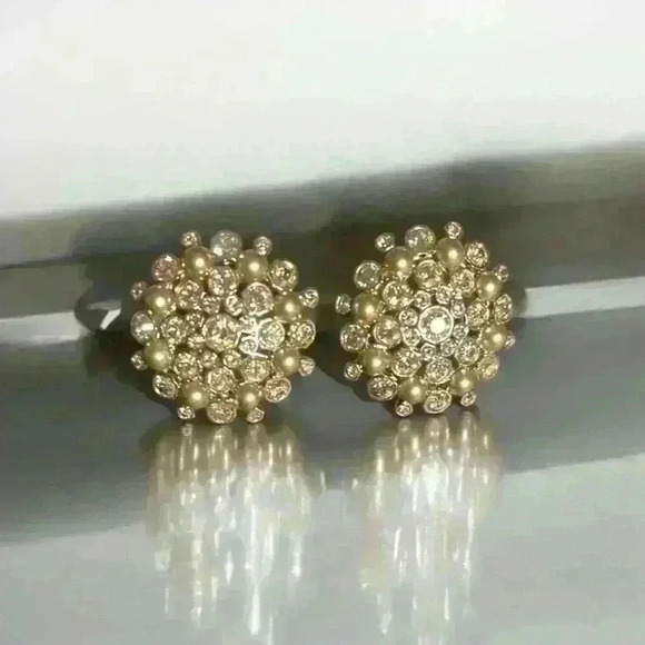 Givenchy Earrings - Picture 1 of 4